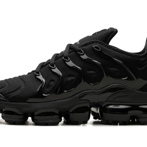 Air Vapormax Plus "Triple Black" 924453 004