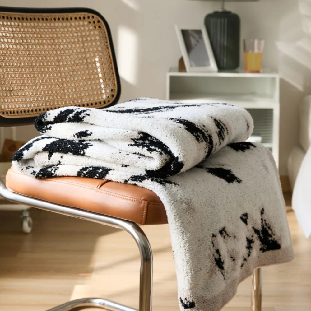 Fuzzy Knit Throw Blanket Cotton Microfiber Black & White - Image 3