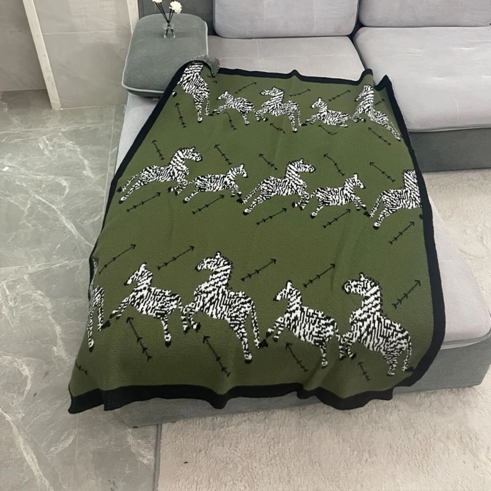 Knitted Throw Blanket Vintage Zebra Acrylic Machine Washable - Image 2