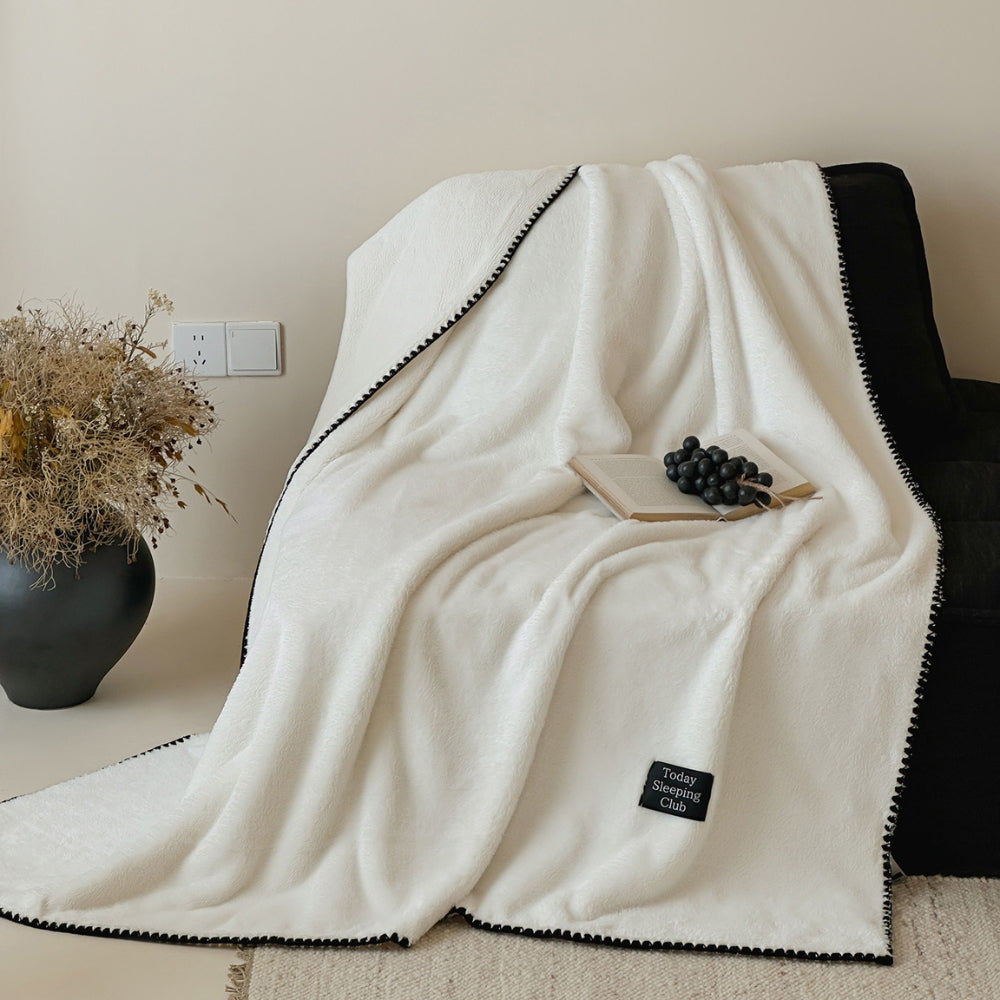 Plush Winter Blanket Bouclé Microfiber Insulating Lightweight Machine Washable - Image 8