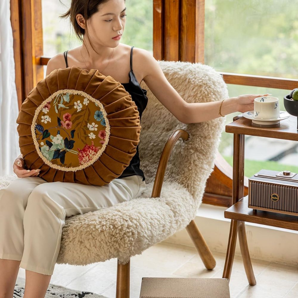 Round Cushion Retro Floral Microfiber Zip-Off Cover - Image 6