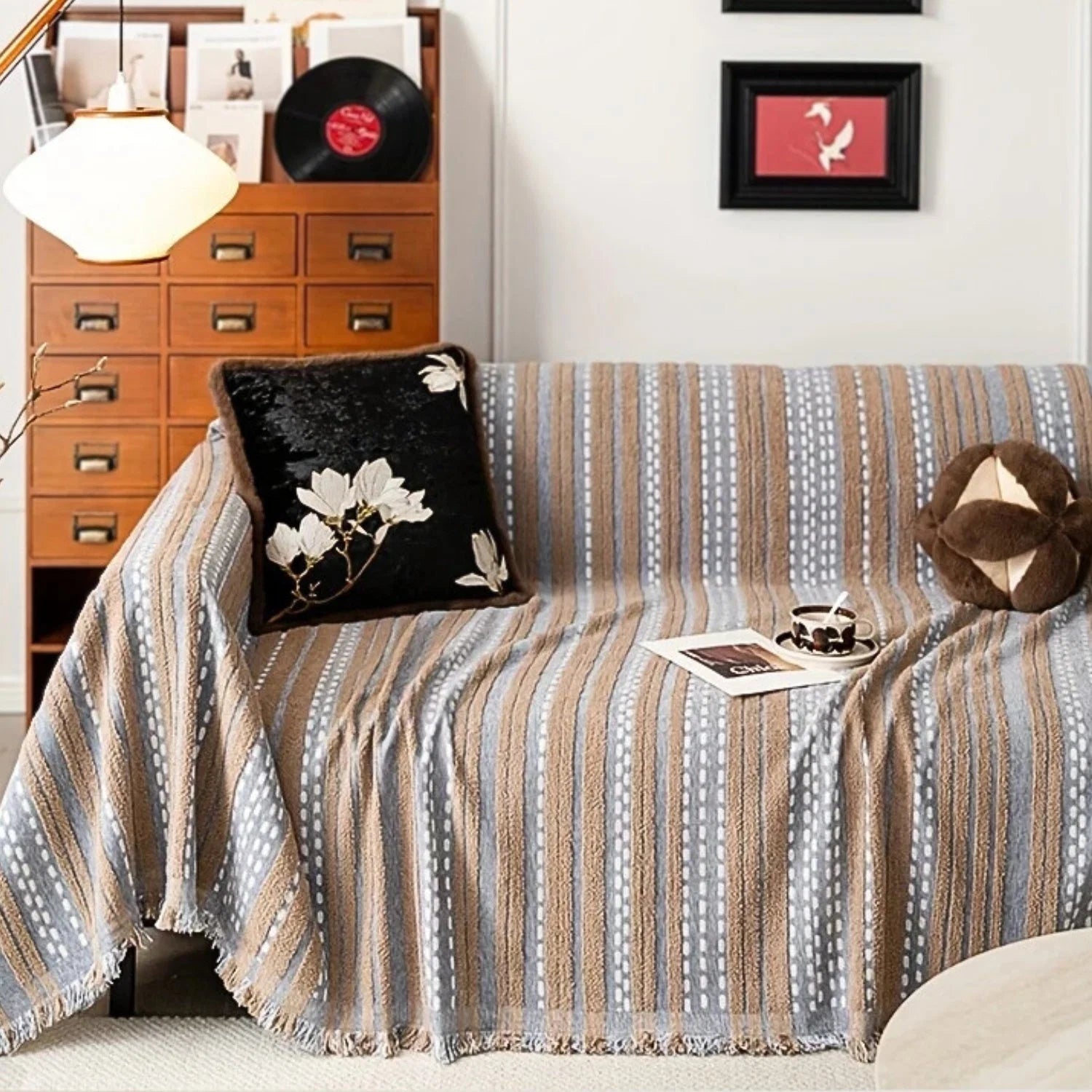 Sofa Cover Plush Microfiber Non-Slip & Pet-Friendly - Image 4