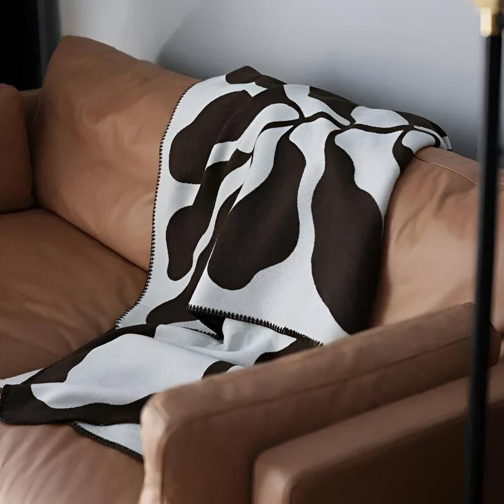 Throw Blanket Acrylic Abstract Pattern 51 x 71 Inches - Image 3