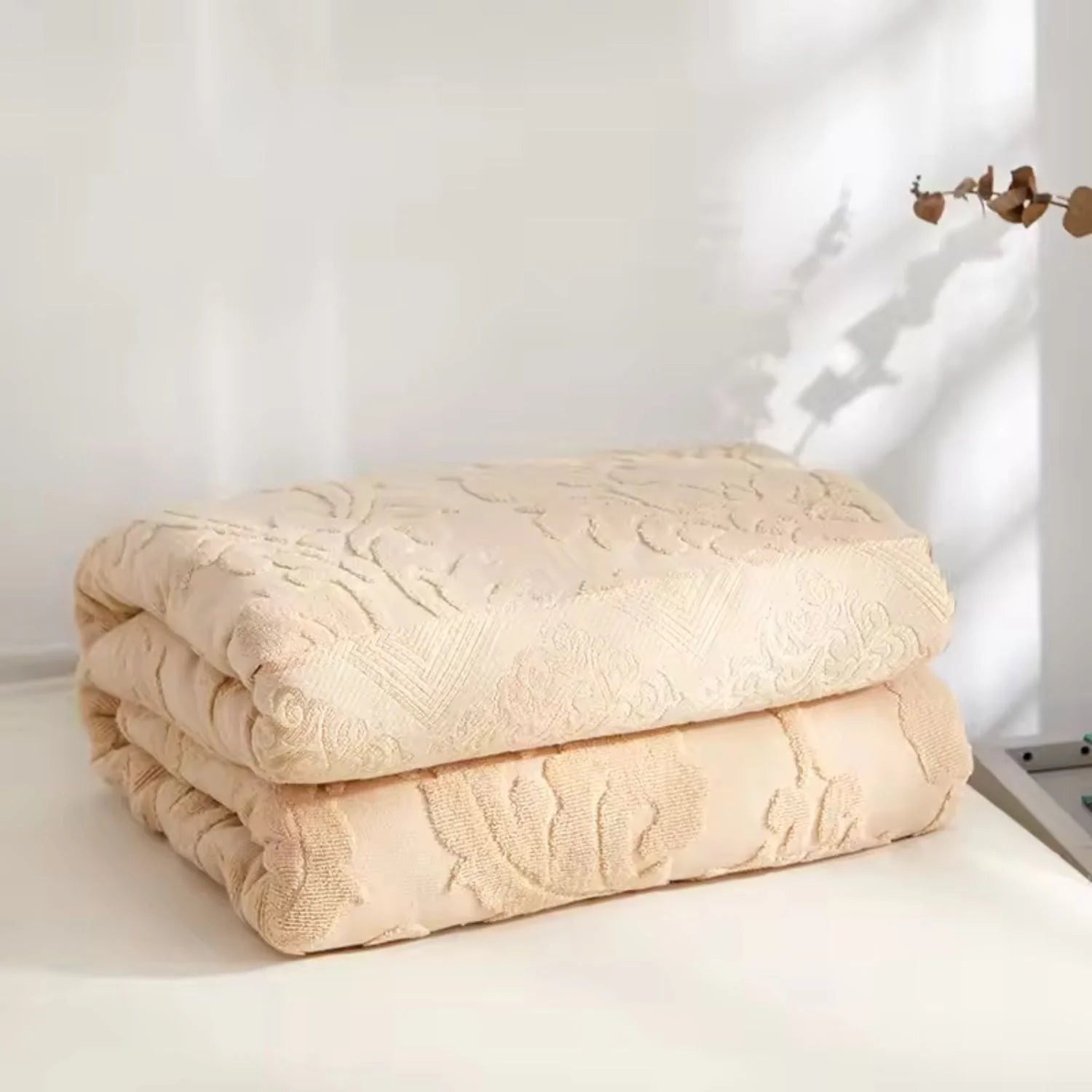 Throw Blanket Plush Jacquard Microfiber Blend Machine Washable - Image 12