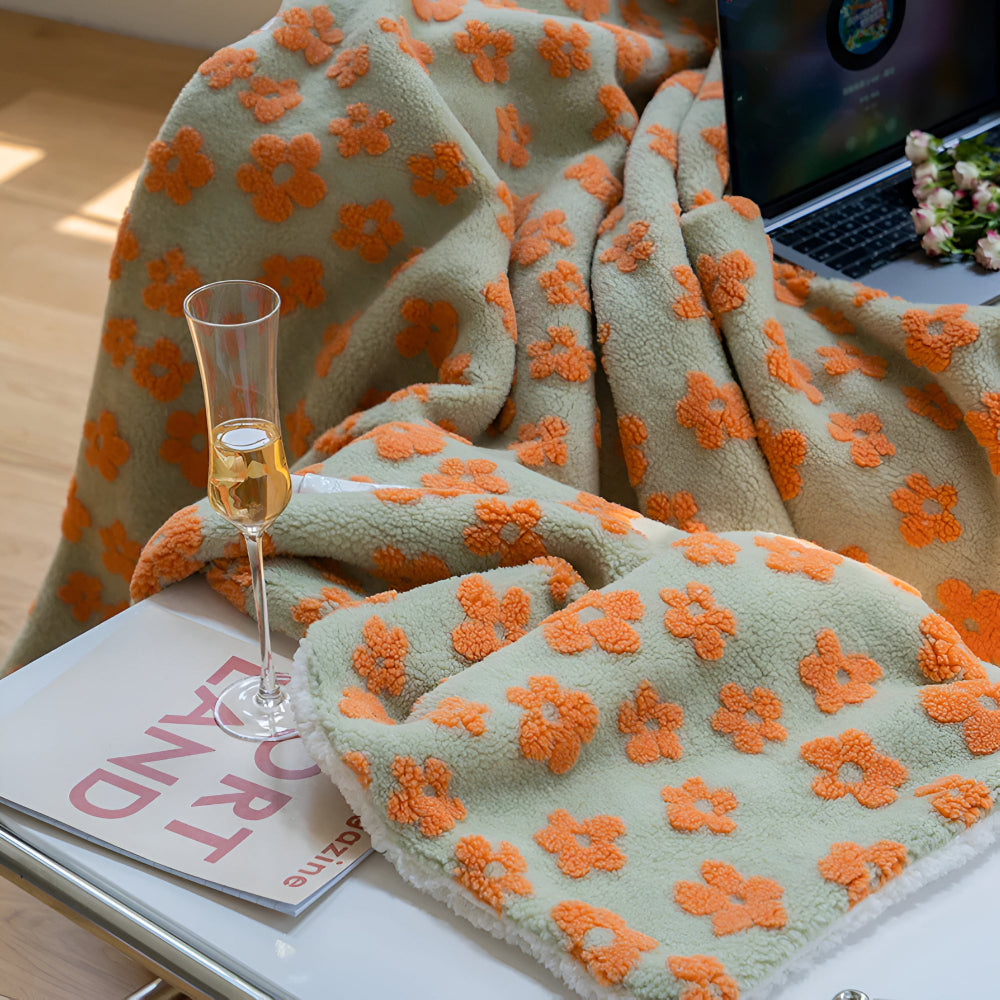 Throw Blanket Plush Microfiber Retro Floral 59x79 - Image 6