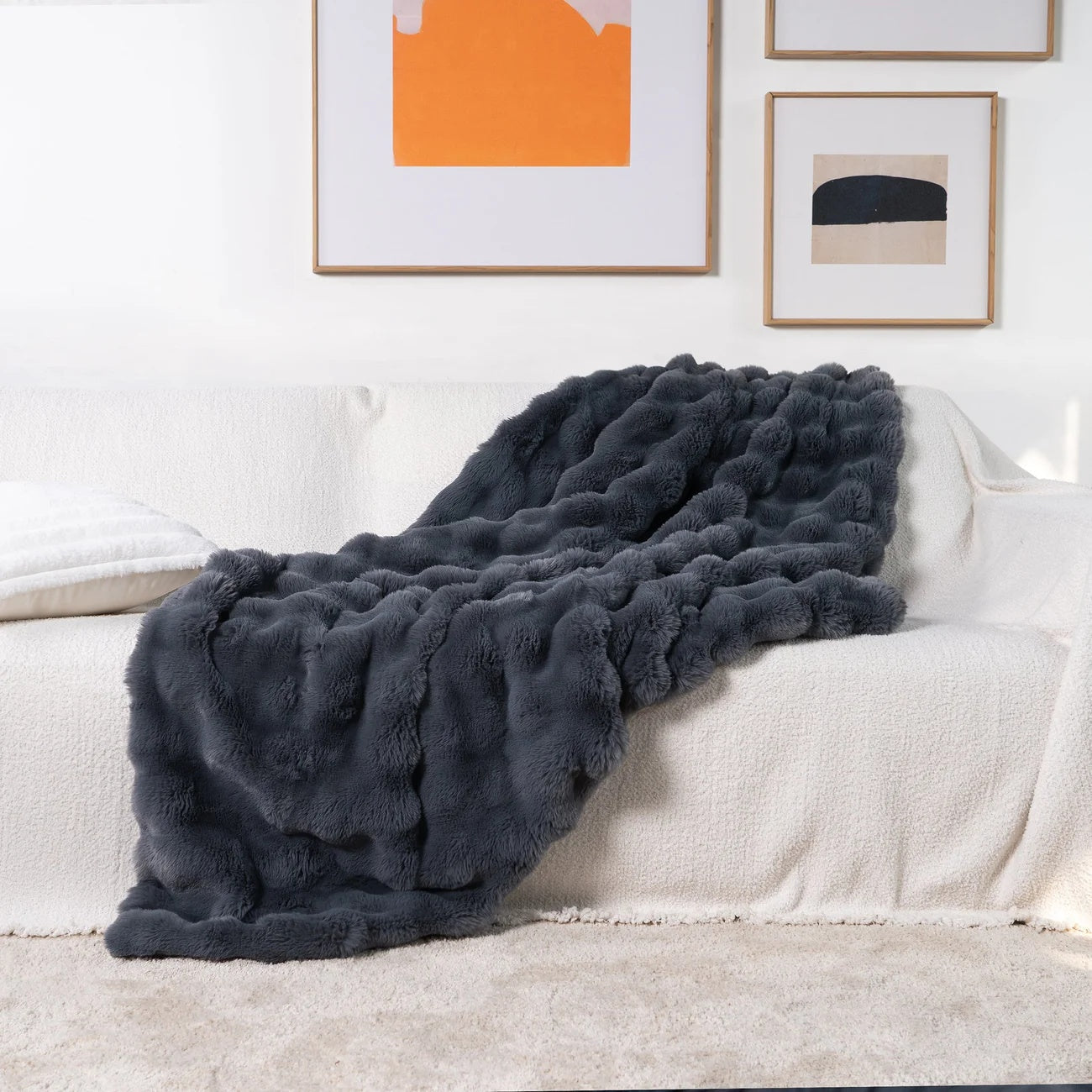 Throw Blanket Ultra-Soft Faux Fur Double-Lined - Image 3
