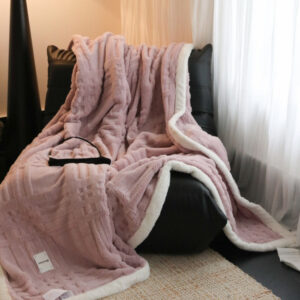 Winter Blanket Three-Dimensional Jacquard Plush Microfiber Machine Washable