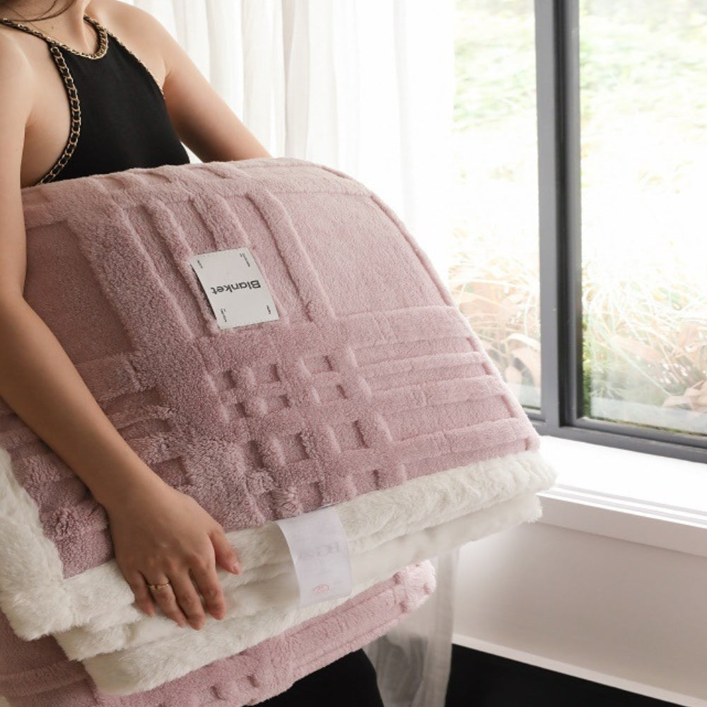 Winter Blanket Three-Dimensional Jacquard Plush Microfiber Machine Washable - Image 5