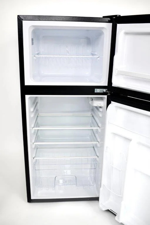 Frigidaire, 4.5 Cu. ft., 2 Door Compact Refrigerator-Chrome Trim, EFR451, Platinum - Image 12